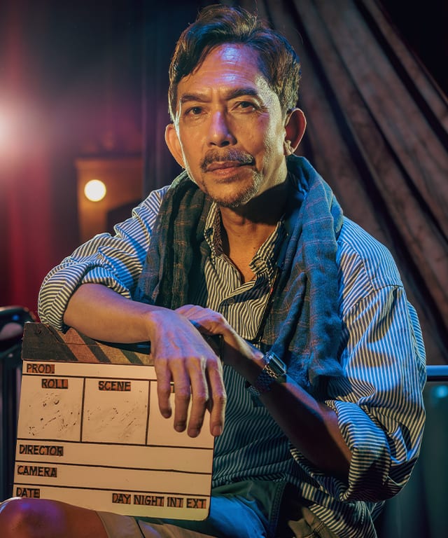 Marlon Rivera as the director in the play within the play